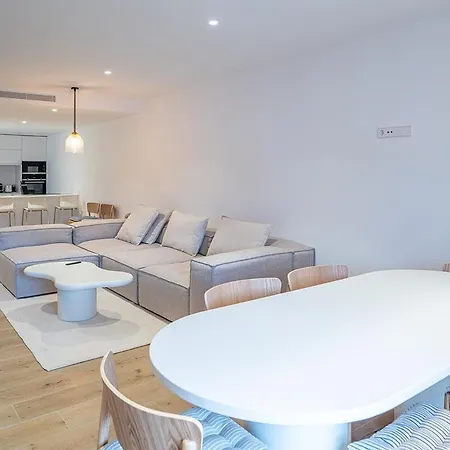 Apartament Modern Luxury Just Steps From The Sea *