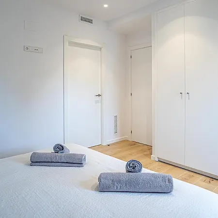Apartament Modern Luxury Just Steps From The Sea