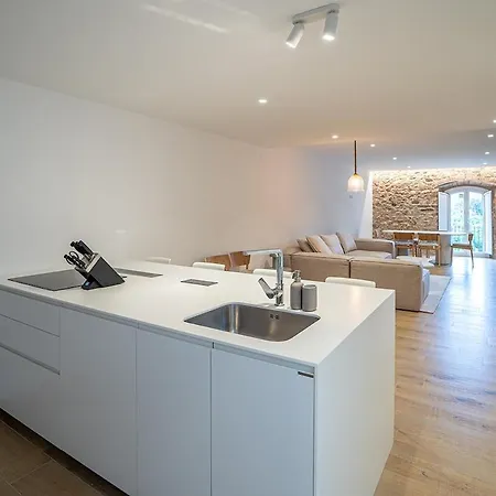 شقة Modern Luxury Just Steps From The Sea بالاموس